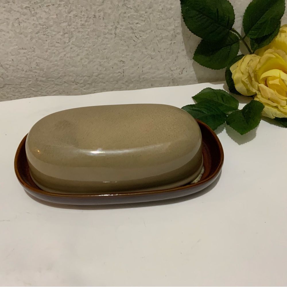 Sango 4933 Nova Brown Dual Tone Butter Dish + Cover G10